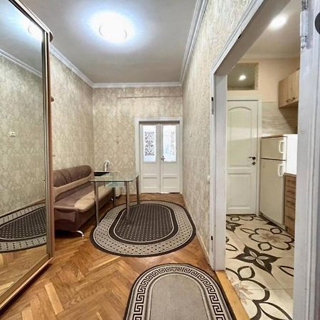 Центр, Біля Медичного Університету, Вулиця Личаківська Lviv Exteriör bild