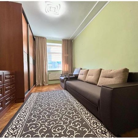 Центр, Біля Медичного Університету, Вулиця Личаківська Lviv Exteriör bild